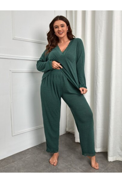 Set pijama din pantaloni si bluza cu maneca lunga, verde, dama