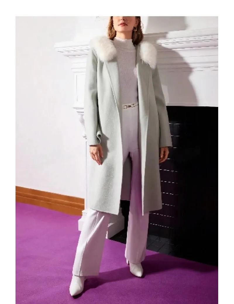 Palton cu aplicatii blana, gri